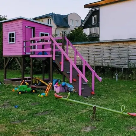 Idylla 山林小屋 Chłopy